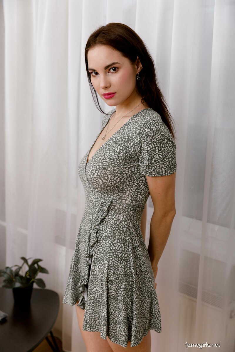 Юлия, 34 года, 1 размер груди